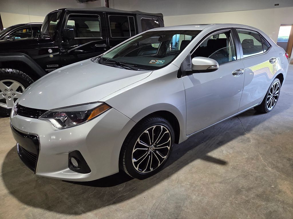 2015 TOYOTA Corolla