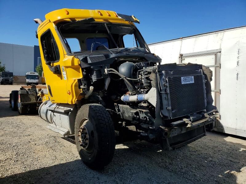 2011 FREIGHTLINER Cascadia
