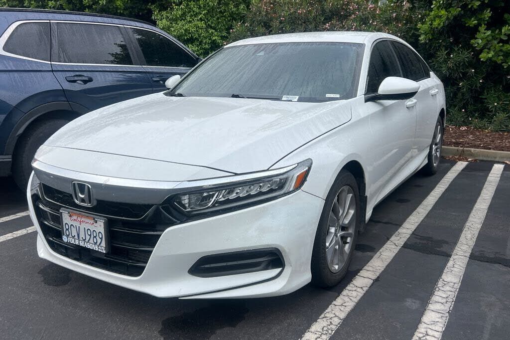 2018 HONDA Accord