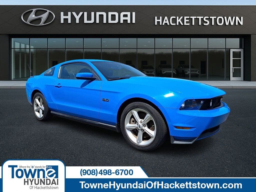 2011 FORD Mustang