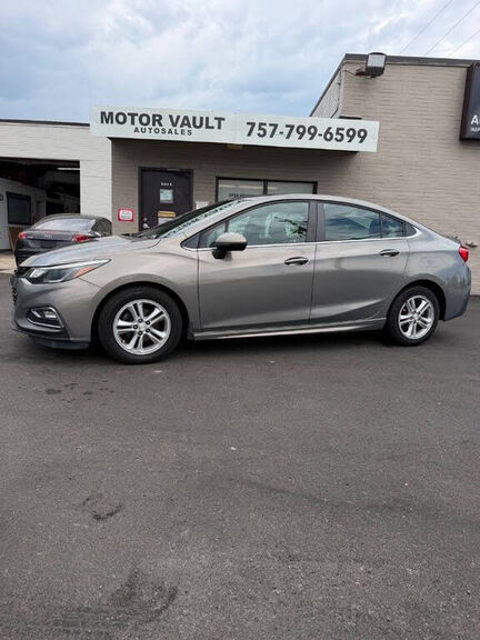 2018 CHEVROLET Cruze