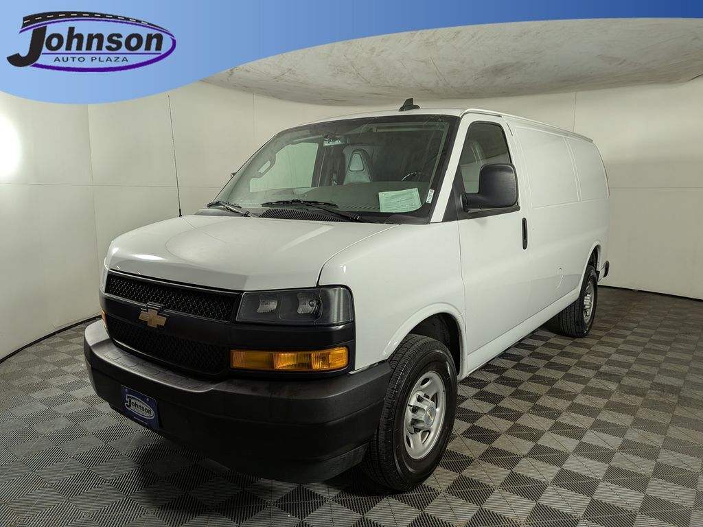 2023 CHEVROLET Express