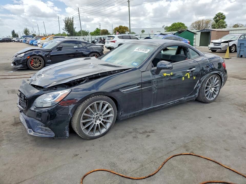 2020 MERCEDES-BENZ SLC-Class