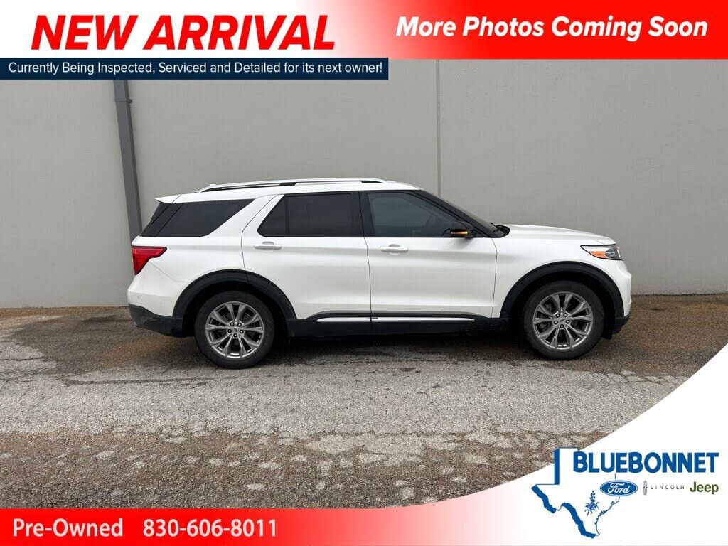 2021 FORD Explorer