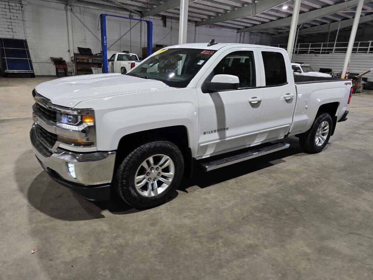2019 CHEVROLET Silverado LD