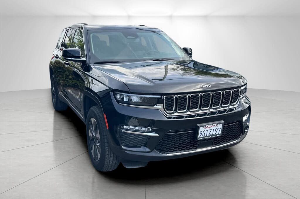 2023 JEEP Grand Cherokee