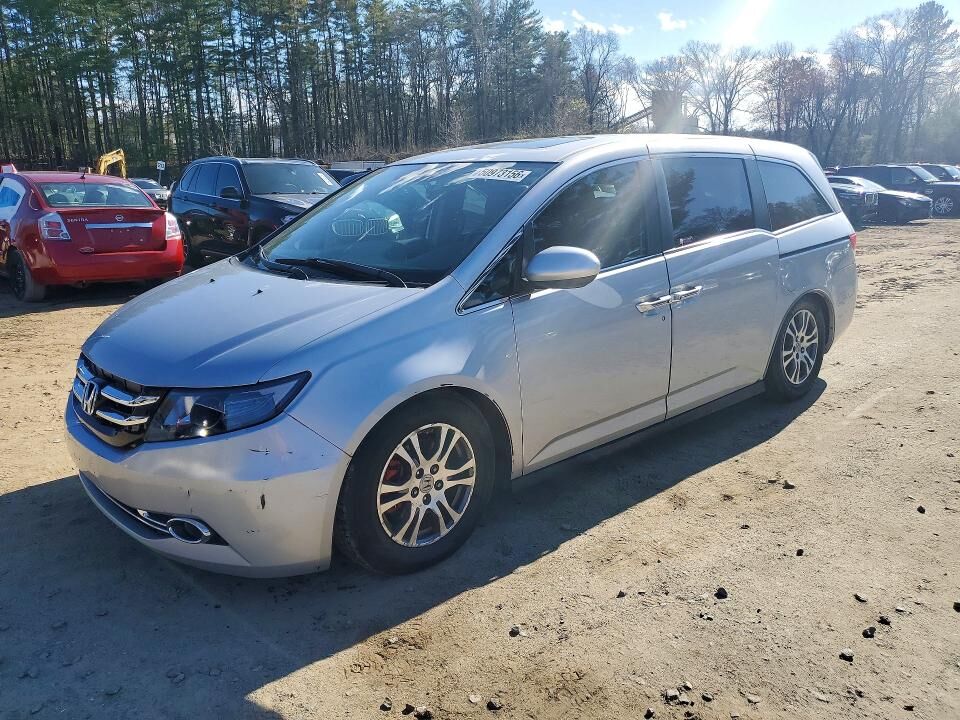 2015 HONDA Odyssey
