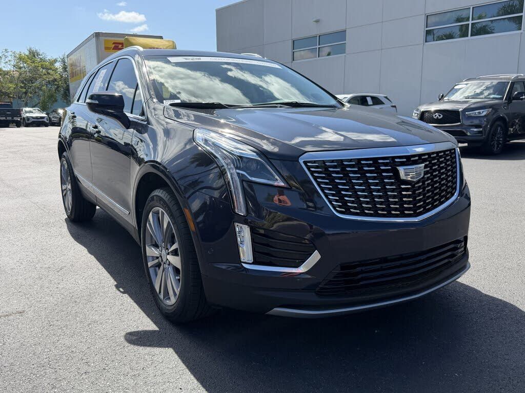 2024 CADILLAC XT5