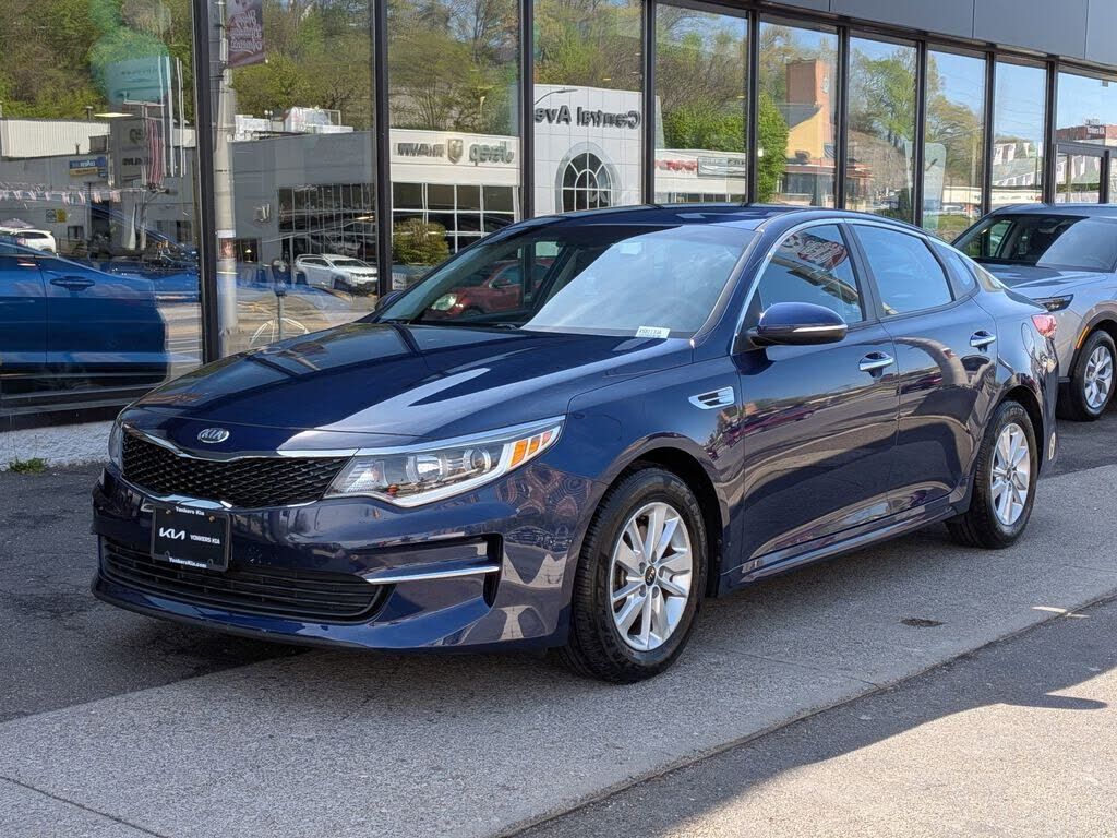 2018 KIA Optima