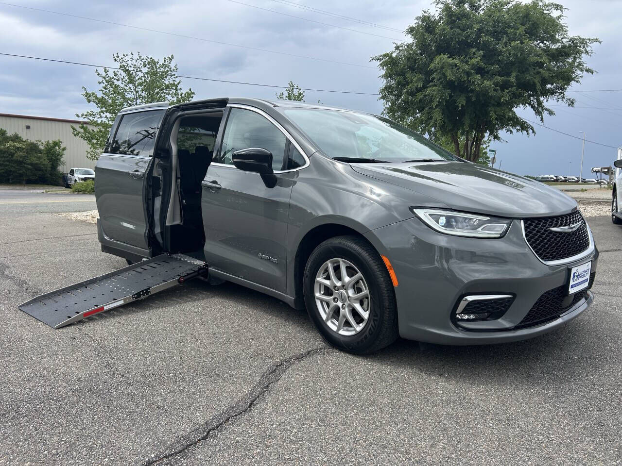 2024 CHRYSLER Pacifica