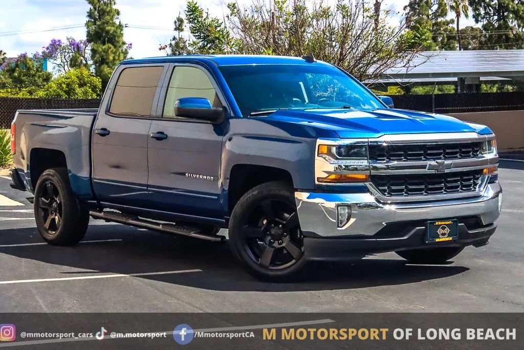2018 CHEVROLET Silverado