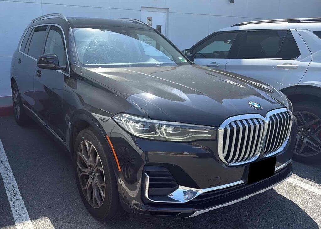 2022 BMW X7