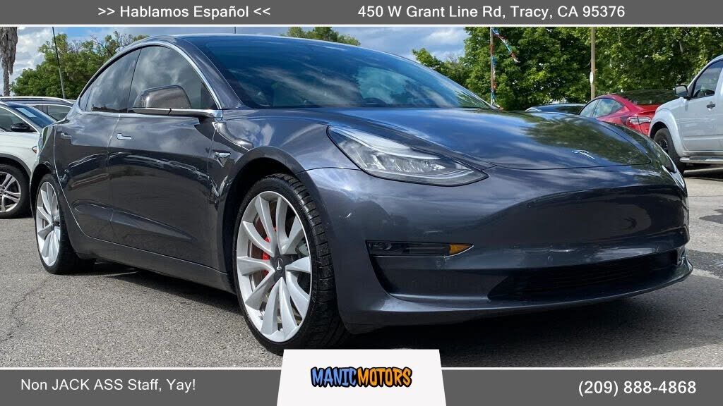 2018 TESLA Model 3