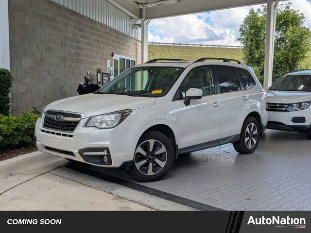 2017 SUBARU Forester