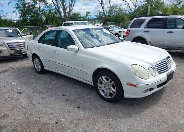 2005 MERCEDES-BENZ E-Class