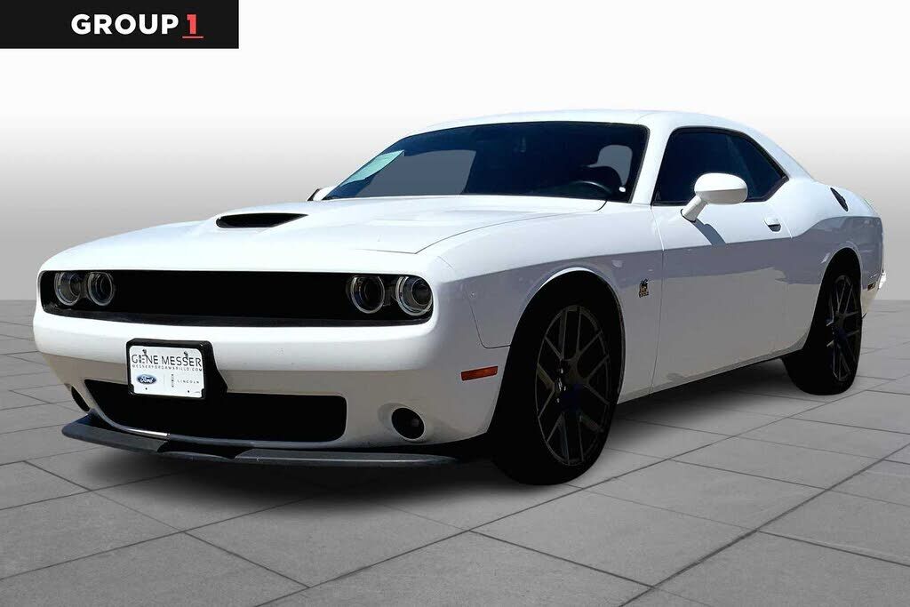 2019 DODGE Challenger