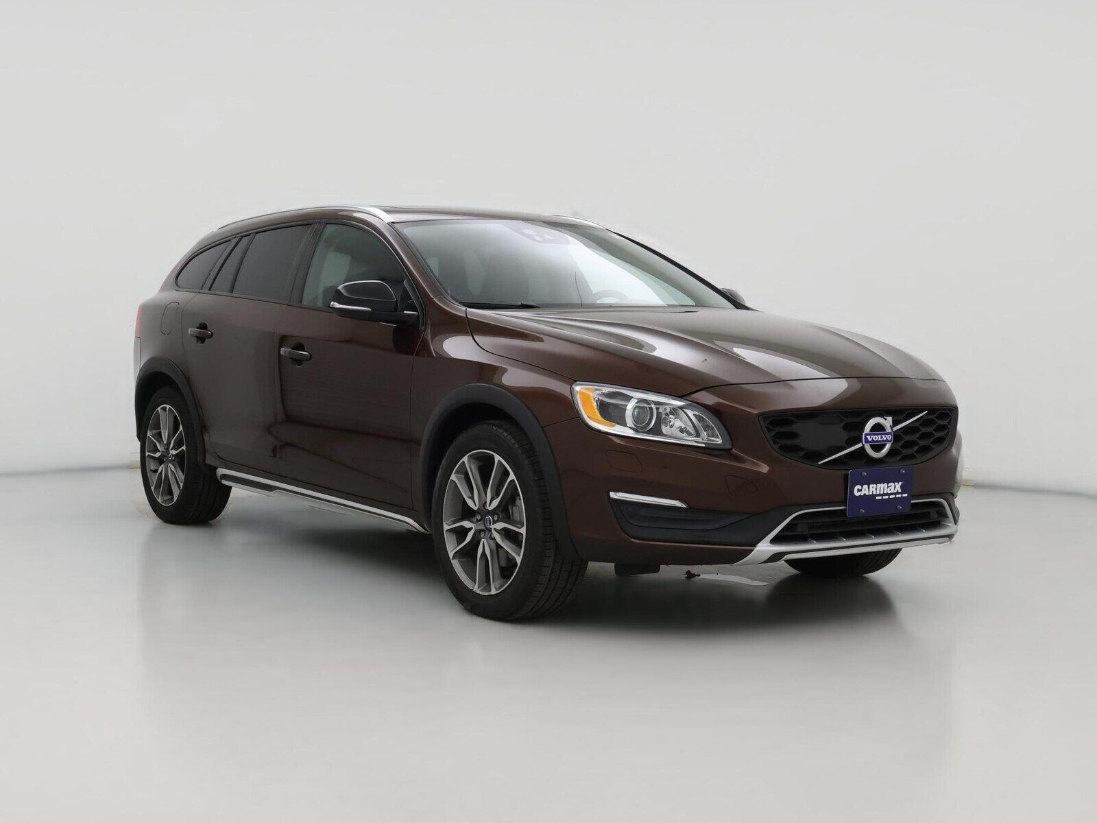 2017 VOLVO V60CC