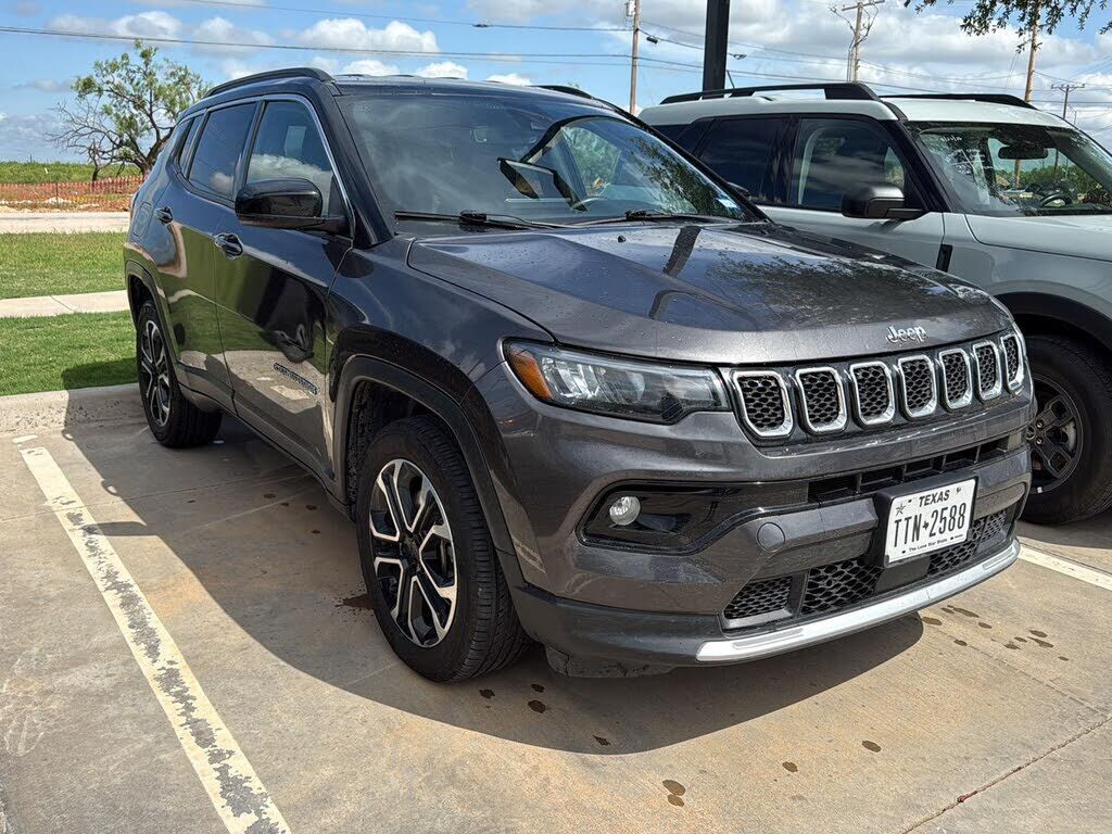 2024 JEEP Compass