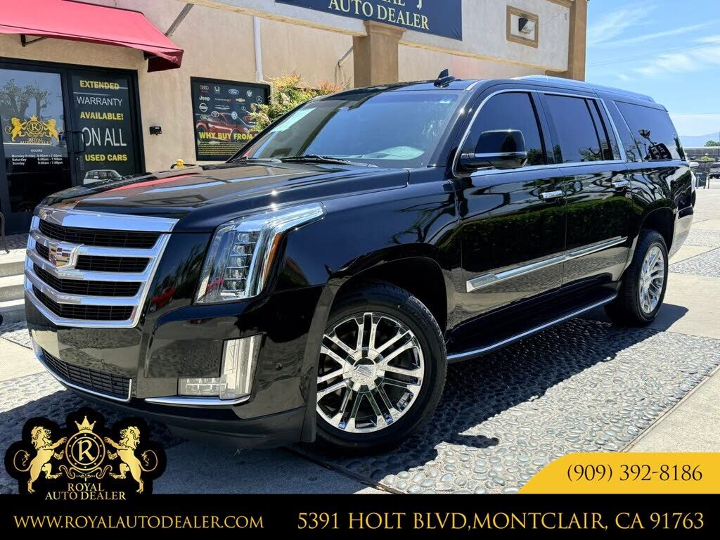 2018 CADILLAC Escalade ESV