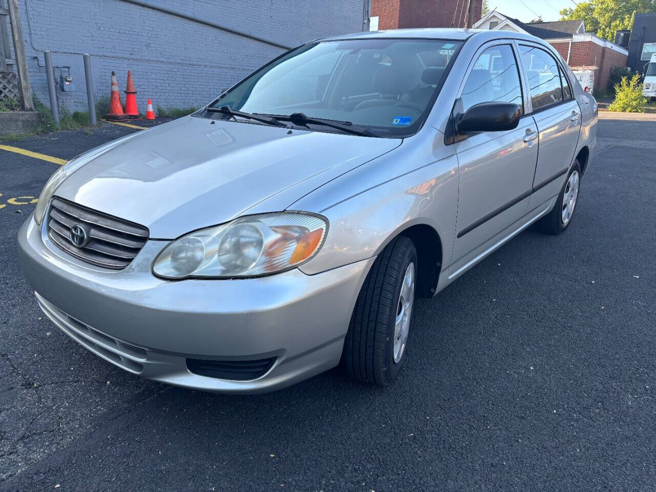 2004 TOYOTA Corolla