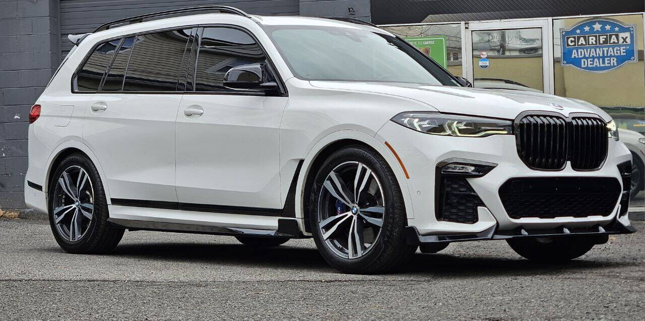 2021 BMW X7