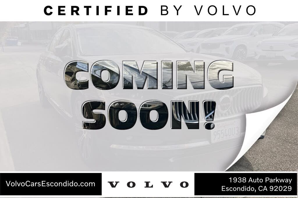 2023 VOLVO S90