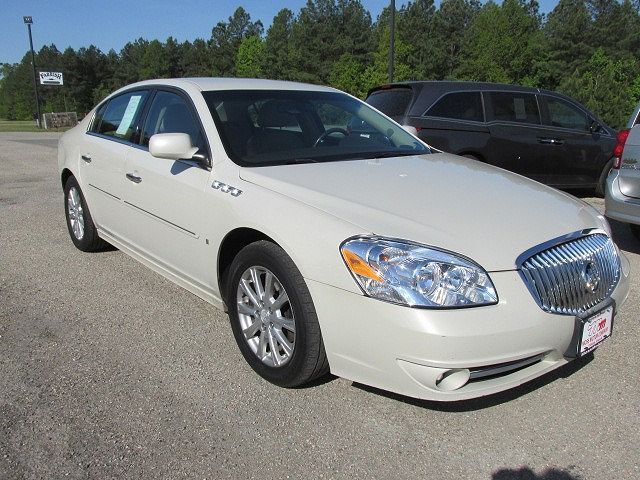 2010 BUICK Lucerne