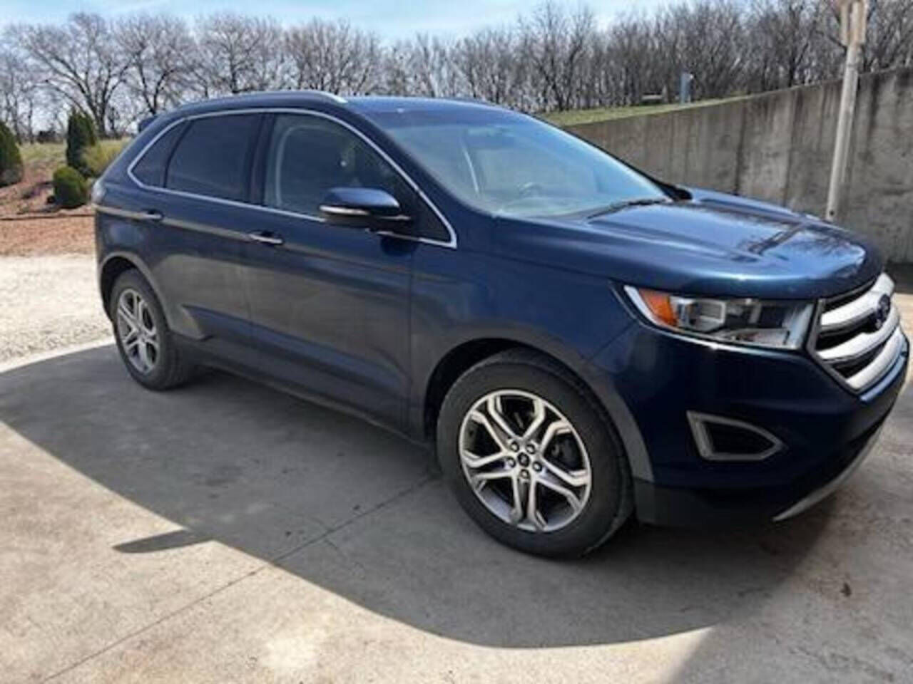2017 FORD Edge