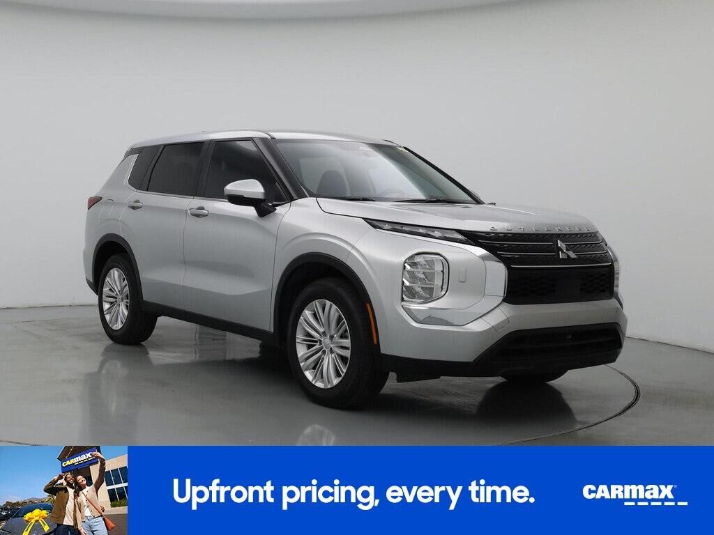 2024 MITSUBISHI Outlander