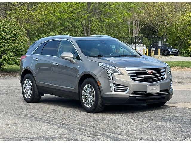 2017 CADILLAC XT5