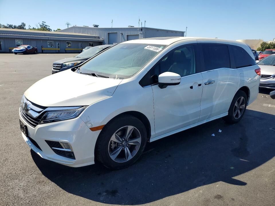 2018 HONDA Odyssey
