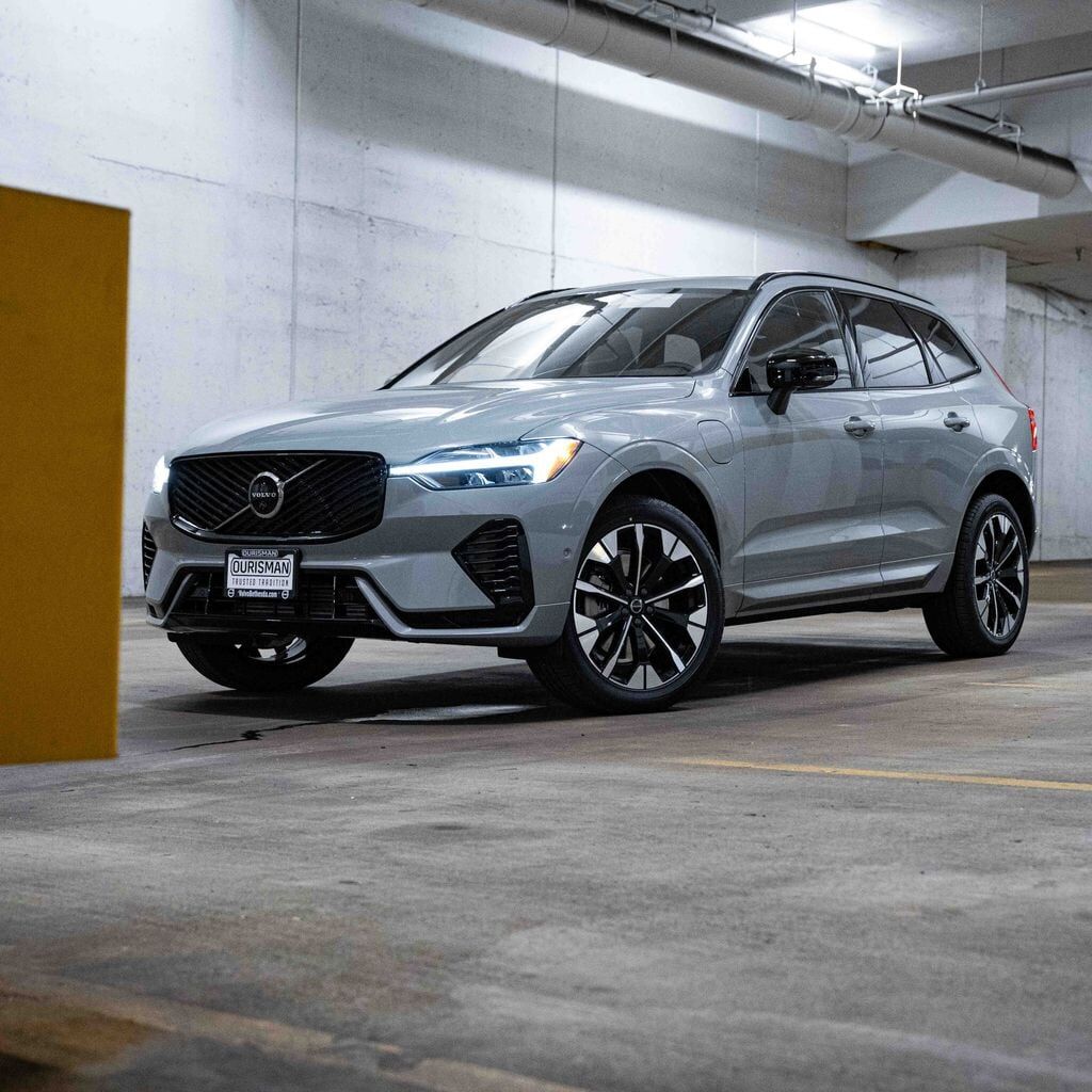 2026 VOLVO XC60