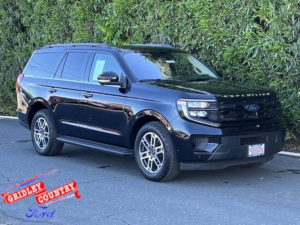 2025 FORD Expedition