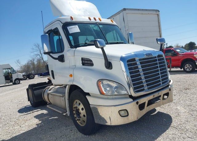 2013 FREIGHTLINER Cascadia