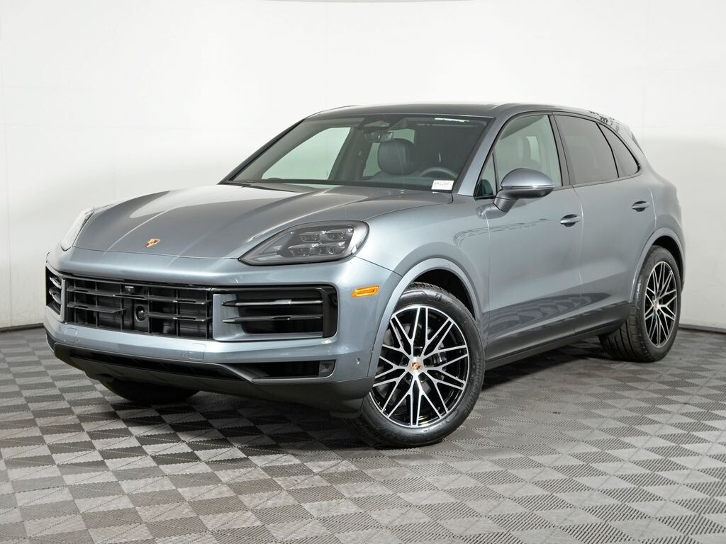 2026 PORSCHE Cayenne