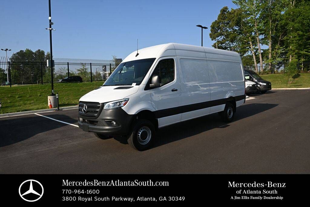 2024 MERCEDES-BENZ Sprinter