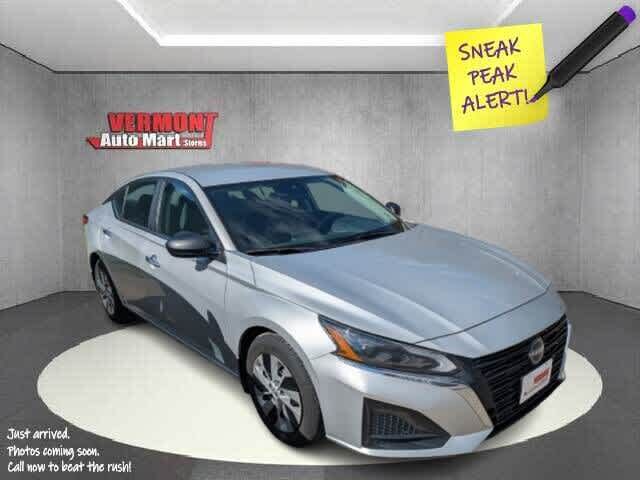 2024 NISSAN Altima