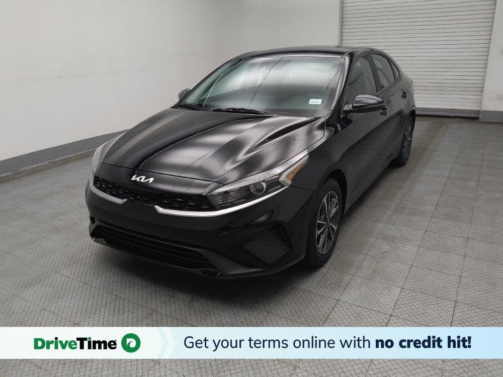 2023 KIA Forte