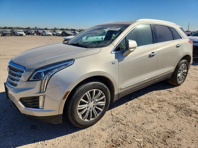 2017 CADILLAC XT5