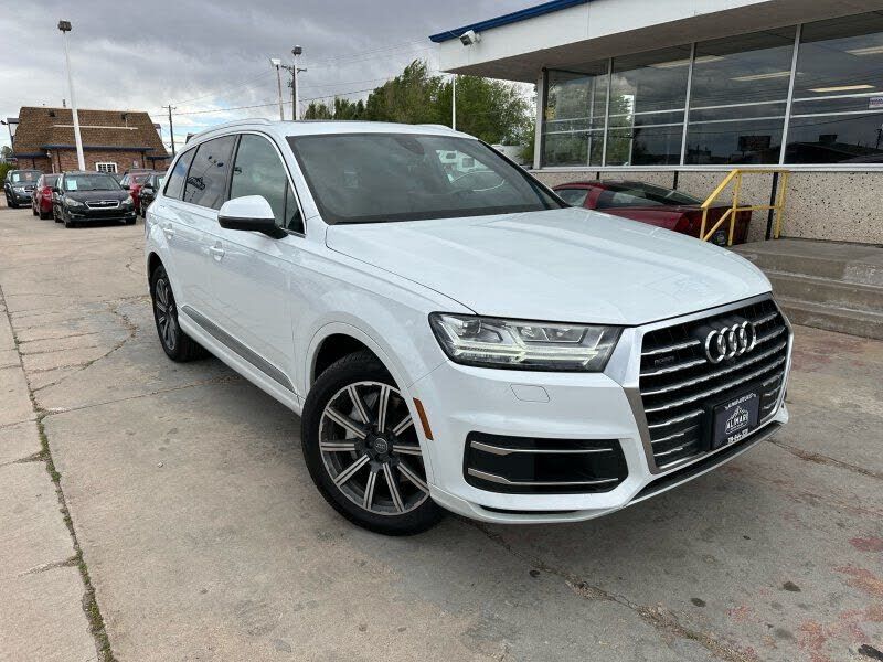 2017 AUDI Q7