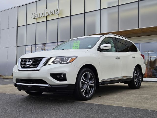 2020 NISSAN Pathfinder