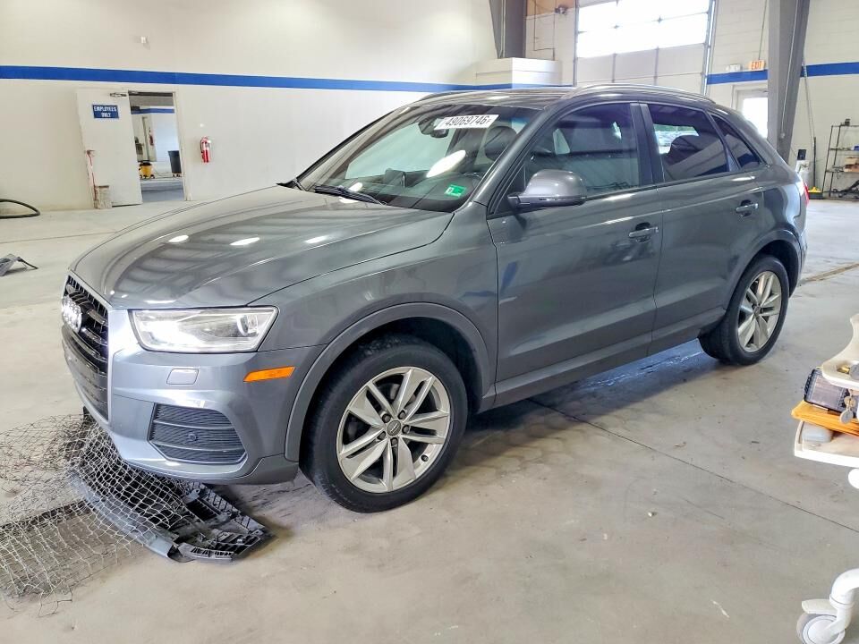 2017 AUDI Q3