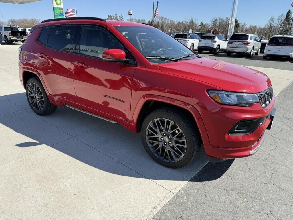 2023 JEEP Compass