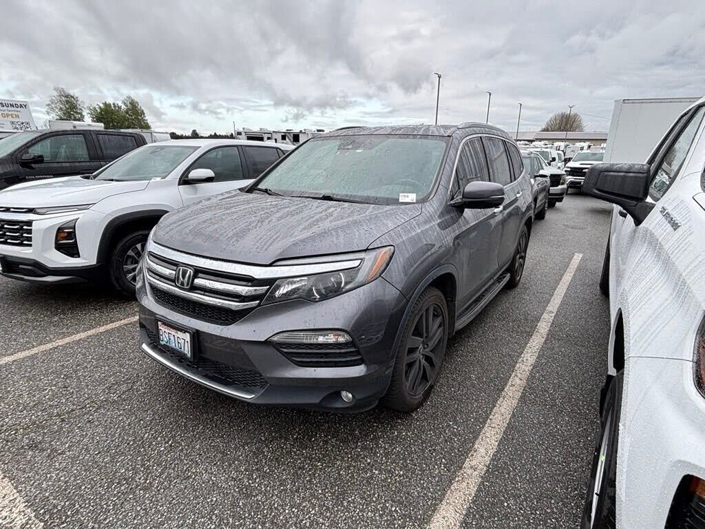 2017 HONDA Pilot
