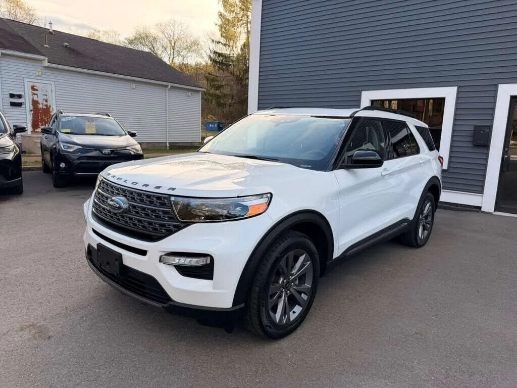 2022 FORD Explorer