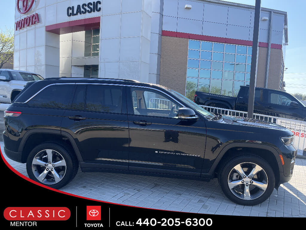 2022 JEEP Grand Cherokee
