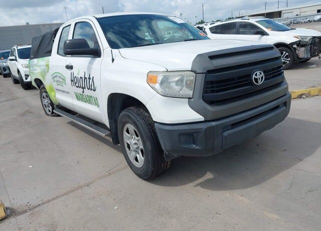 2016 TOYOTA Tundra
