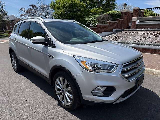 2017 FORD Escape