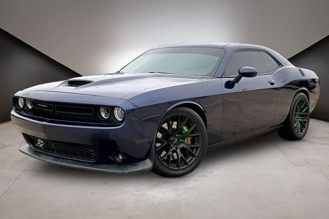 2016 DODGE Challenger