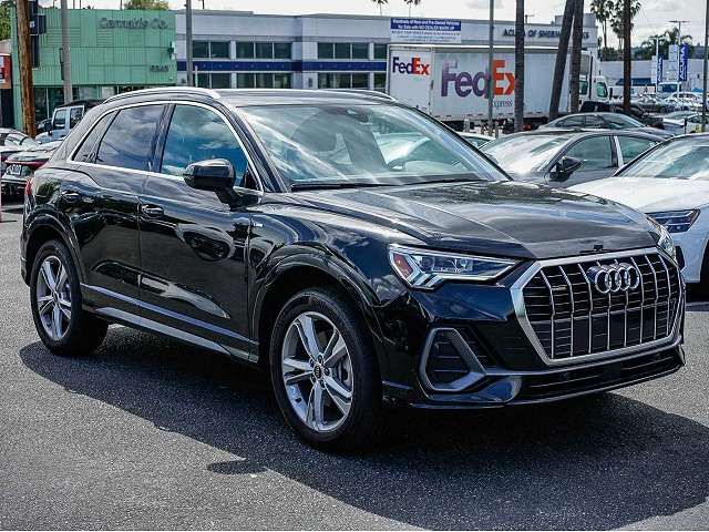 2023 AUDI Q3
